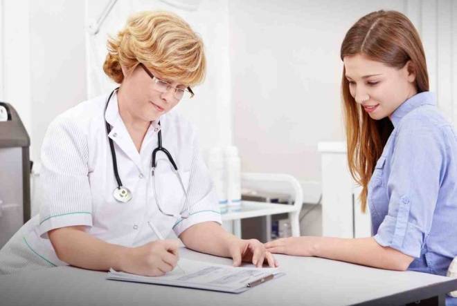 Отказ от прививок в роддоме и последующей вакцинации: бланк с заявлением