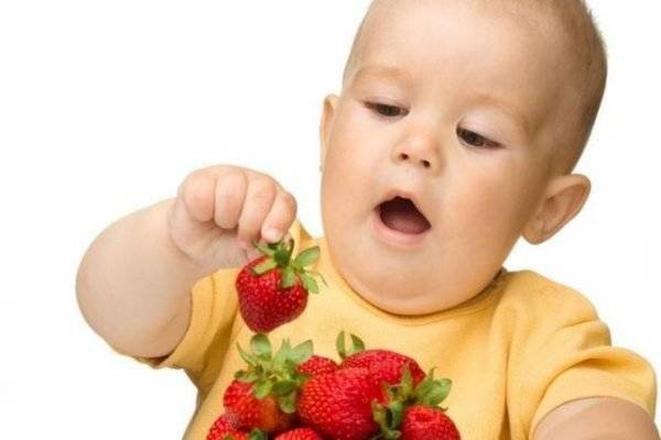 Можно ли киви при грудном вскармливании ???? кормящей маме в первый месяц?