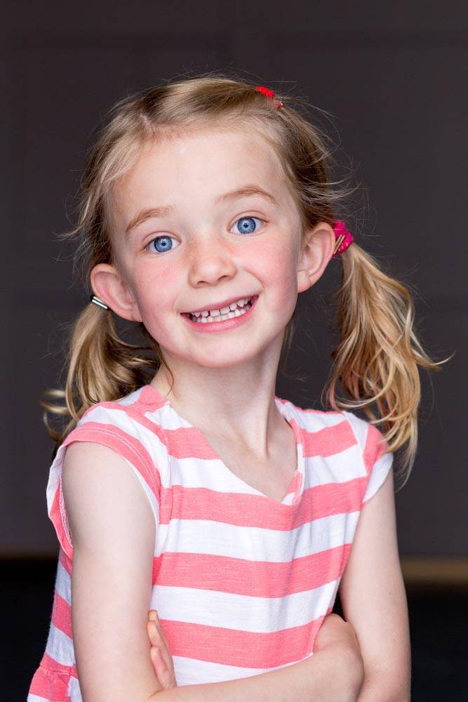 Когда начинает расти грудь при беременности и насколько она увеличивается?