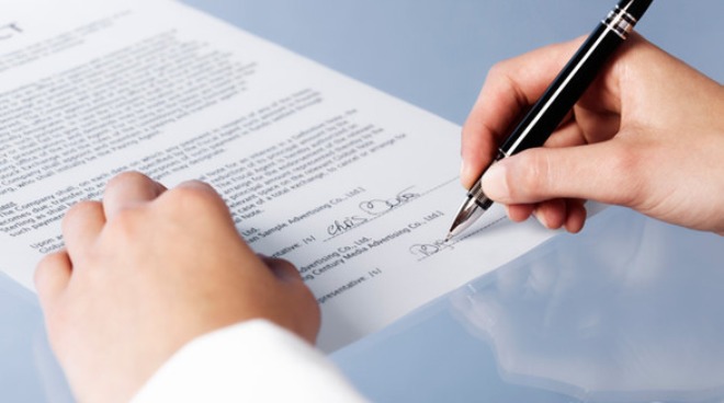 Отказ от прививок в роддоме и последующей вакцинации: бланк с заявлением