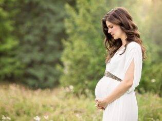 Гормональная сыпь у новорожденных: фото трехнедельных неонатальных прыщиков у детей