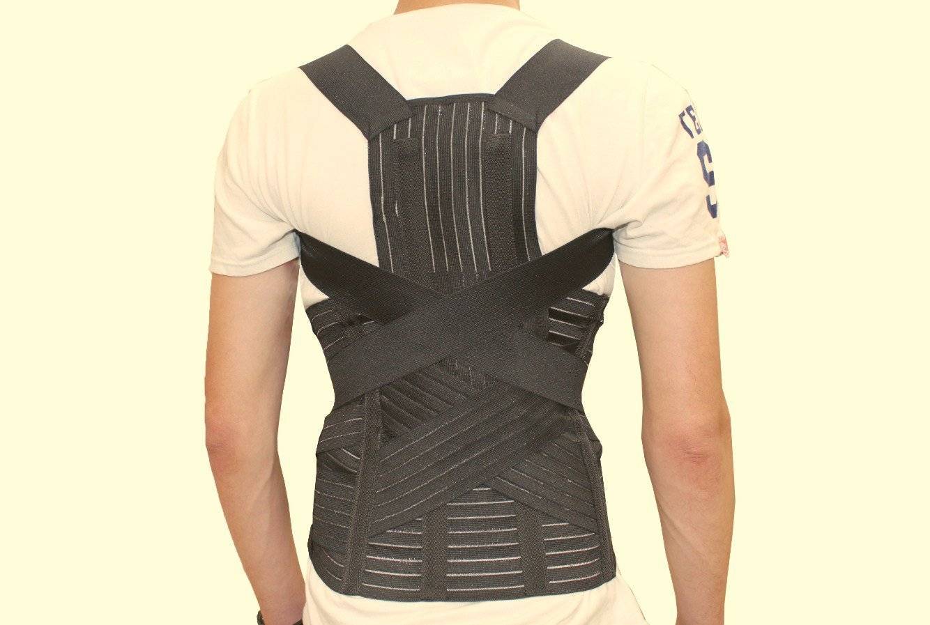 Корректор осанки для детей: реклинаторы и другие виды, как правильно выбрать