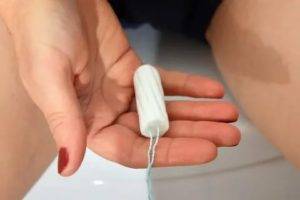 Как задержать месячные на несколько дней: какие таблетки могут их отсрочить?