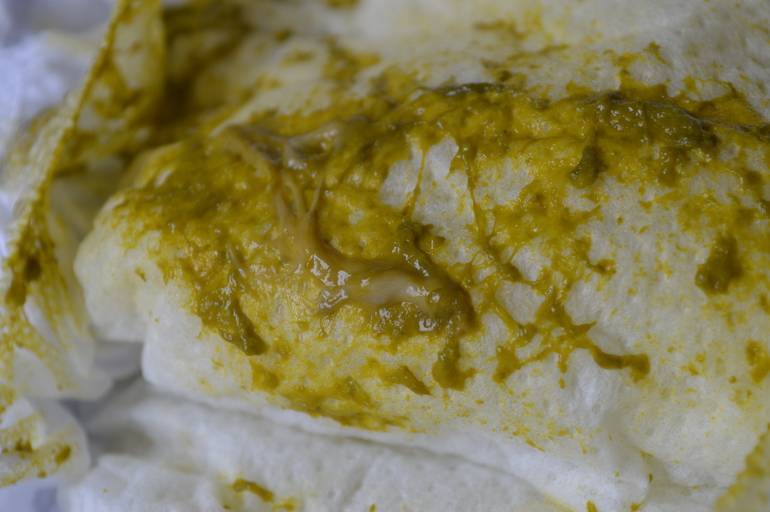 Прожилки крови в кале у грудничка на грудном вскармливании (Комаровский)