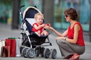 Как выбрать прогулочную коляску: трость или книжка?
