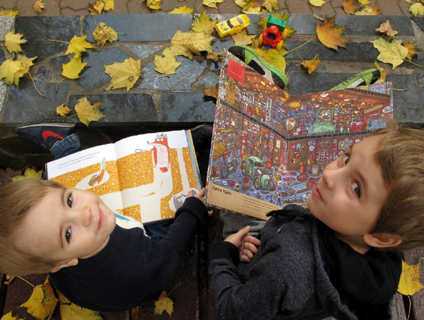 Как объяснить ребенку откуда берутся дети: видео-совет, мультик, список книг