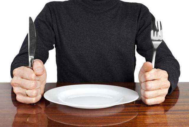 Дети сдают кровь из пальца натощак или нет - можно ли кушать перед общим клиническим анализом?