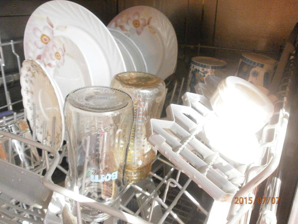 Как стерилизовать бутылочки в микроволновке, мультиварке, кипятить - в домашних условиях?