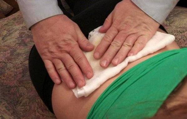 У ребенка болит спина или область поясницы - что делать, если малыш жалуется на дискомфорт?