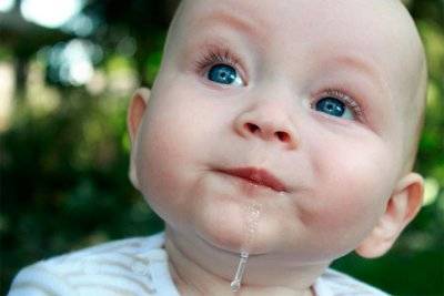 Запах ацетона изо рта у ребенка - причины его появления у грудничка и лечение