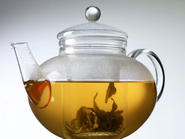 С какого возраста можно давать ребенку чай: зеленый, черный, иван-чай и другие