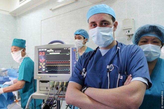 Что нужно в роддом после кесарева сечения: составляем список вещей