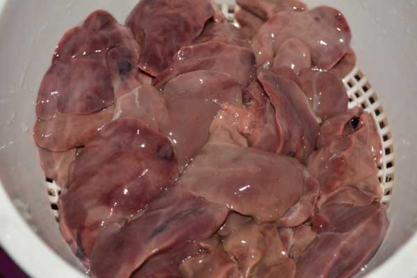 С какого возраста ребенку можно давать куриную, говяжью или свиную печень?