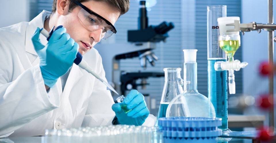 Мутная моча у ребенка - причины осадка и белых хлопьев в урине грудничка