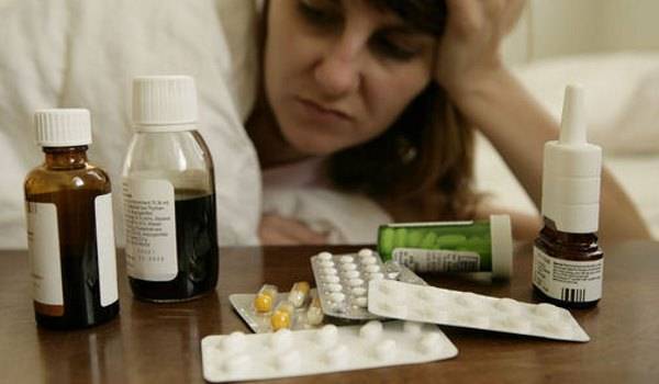 Остановился желудок у ребенка, появилась рвота: что делать, как запустить пищеварение?