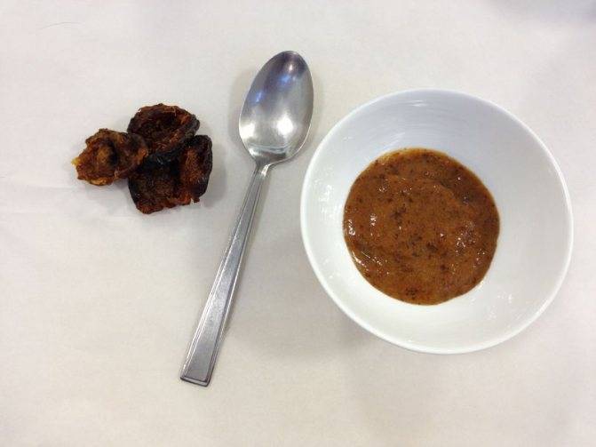 Чернослив для грудничка: компот от запора, отвар и пюре для прикорма ребенка