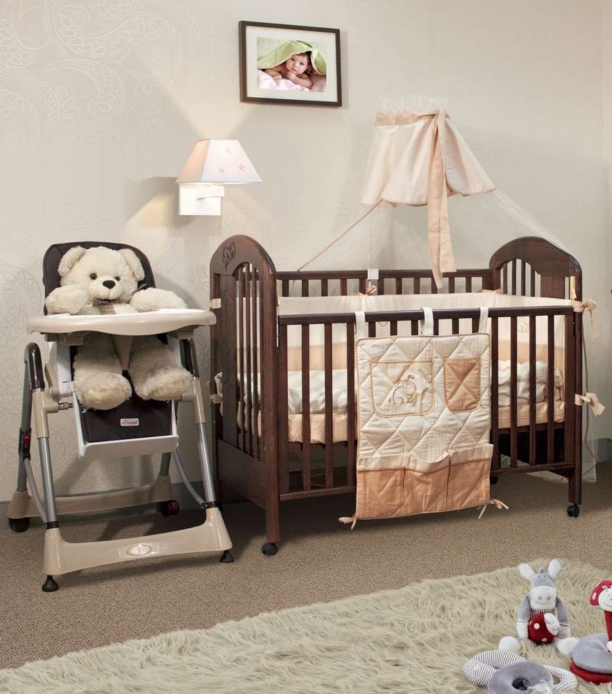 Кроватка для новорожденного: рейтинг и правила выбора