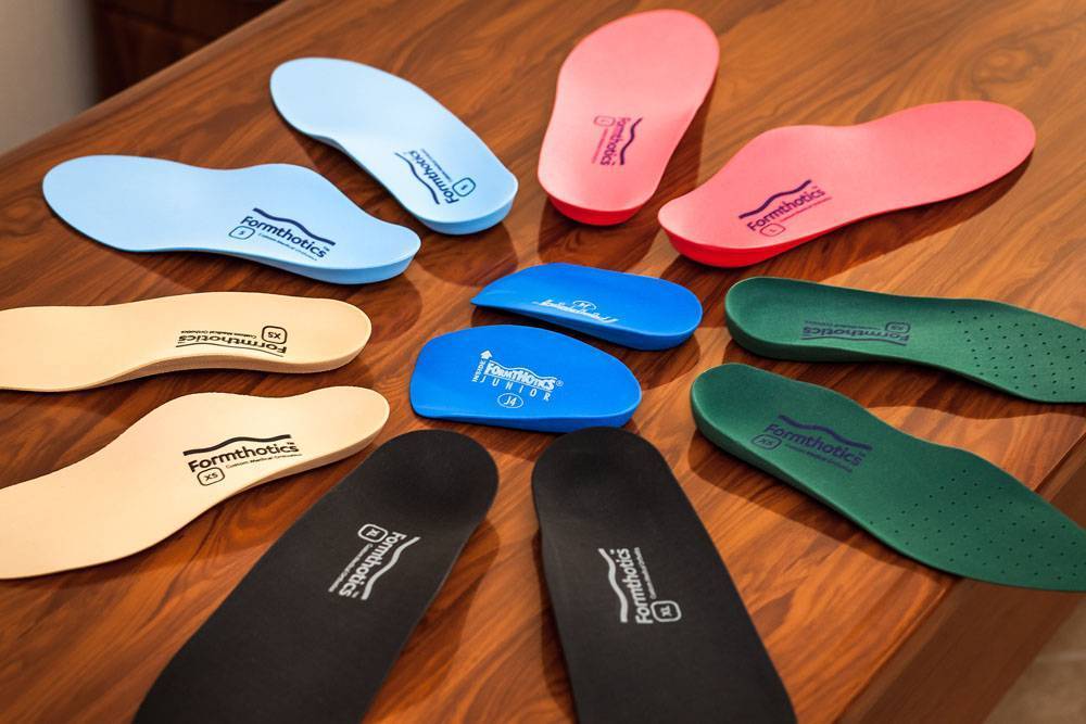 Как выбрать ортопедические стельки с супинаторами для детей при плоскостопии?