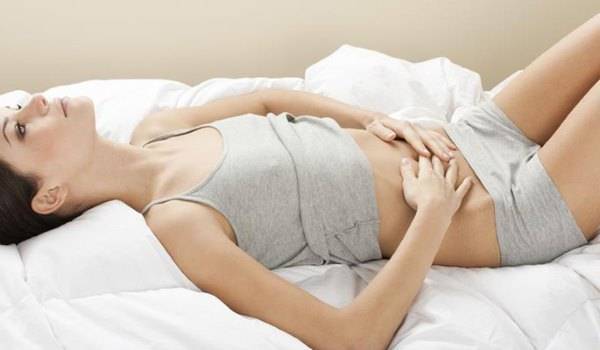 Остановился желудок у ребенка, появилась рвота: что делать, как запустить пищеварение?