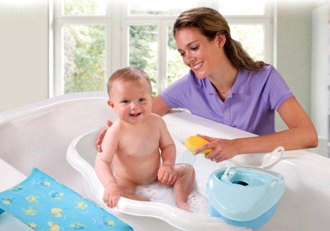 Пеленочный дерматит у детей: симптомы с фото и лечение по Комаровскому