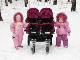 Коляски для двойни: рейтинг лучших - трость, универсальные модели