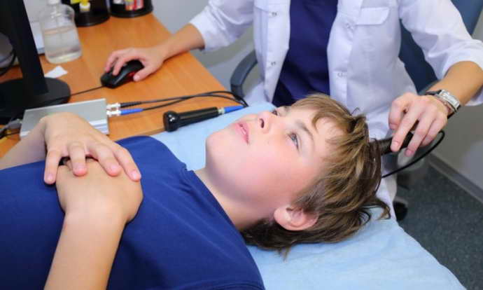 МРТ головного мозга ребенку и КТ-диагностика: что показывают, с какого возраста разрешены процедуры?