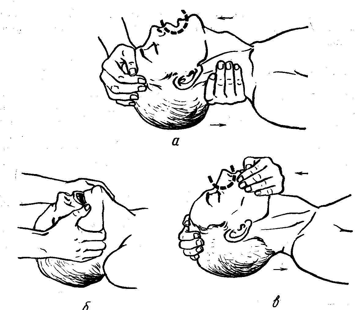 Ребенок проглотил косточку от сливы, финика, чернослива, вишни - что делать?