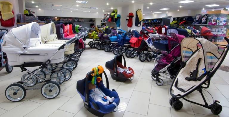 Как выбрать коляску для новорожденного ребенка: виды детских колясок, колеса, габариты